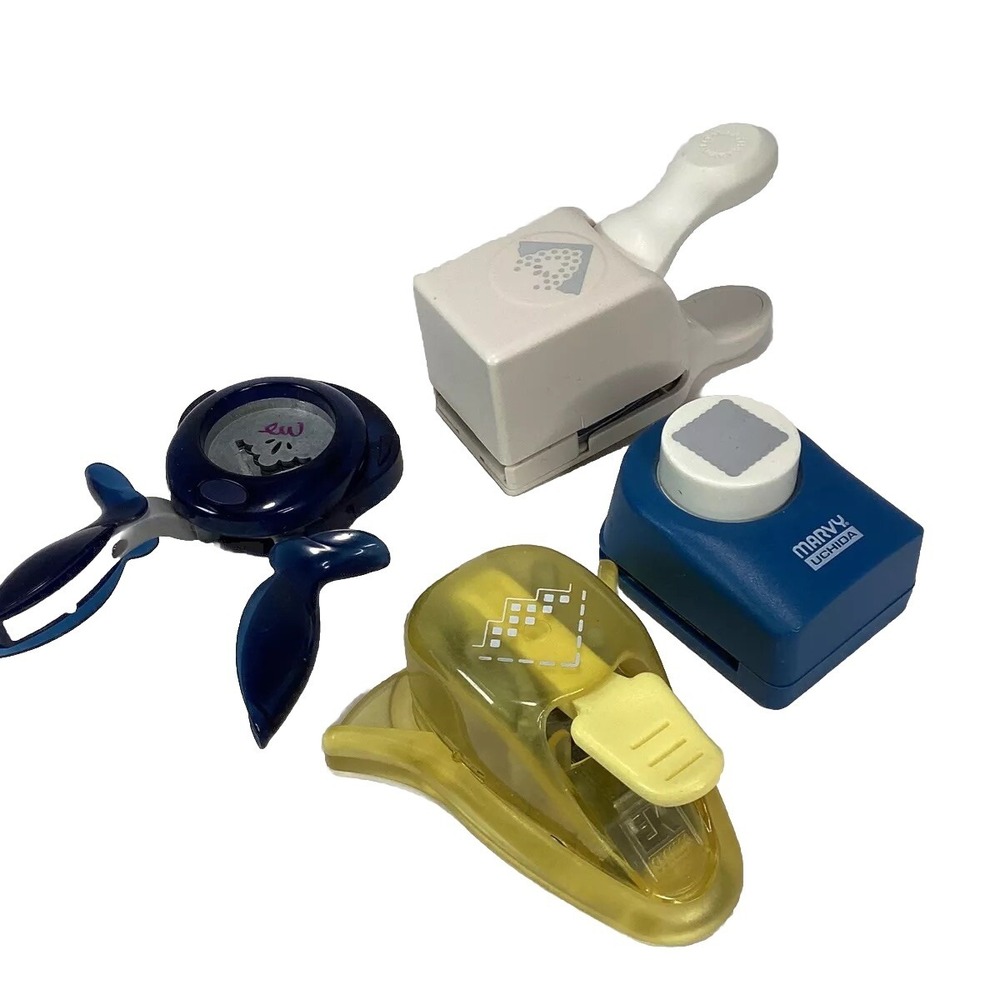 Martha Stewart, EK Success, Fiskars, Marvy Corner Dots Paper Punch Scrapbooking